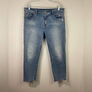 GAP Light Blue Distressed Ankle‎ Jeans